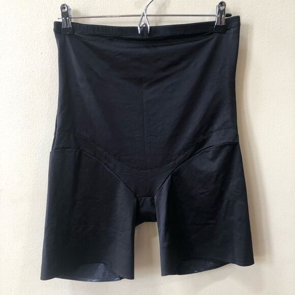 Miraclesuit Womens Plus Size Flexible Fit Firm Control Thigh Slimmer Style-2939 - Picture 3 of 5